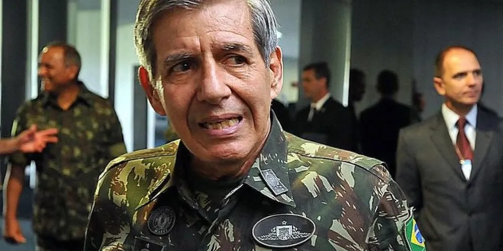 General Augusto Heleno foi anunciado como ministro da Defesa pelo presidente eleito Jair Bolsonaro