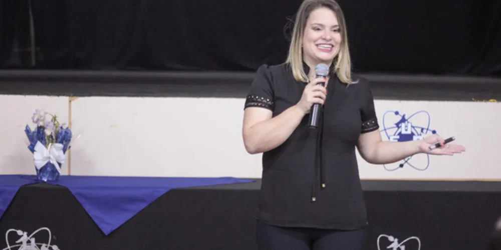 De acordo com Camila, a palestra trata dos desafios e o comportamento de empreender. 