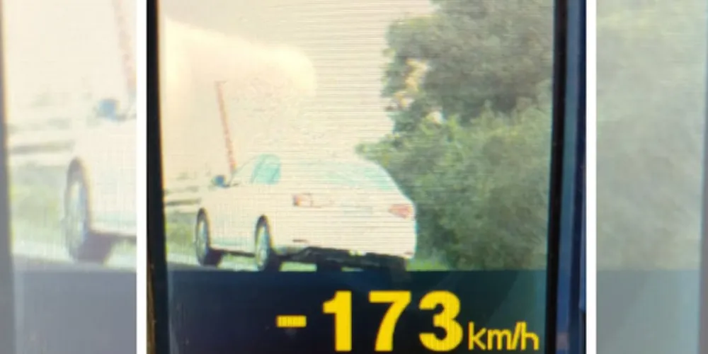Em trecho onde a velocidade máxima é de 80 km/h, Jetta foi flagrado a 173 km/h