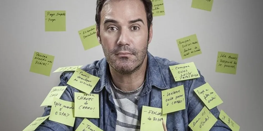 Humorista se apresenta no Teatro Marista nesta sexta-feira