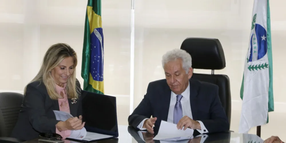 Documento entregue pela governadora Cida Borghetti integra o Plano Anual de Pagamentos de Precatórios.