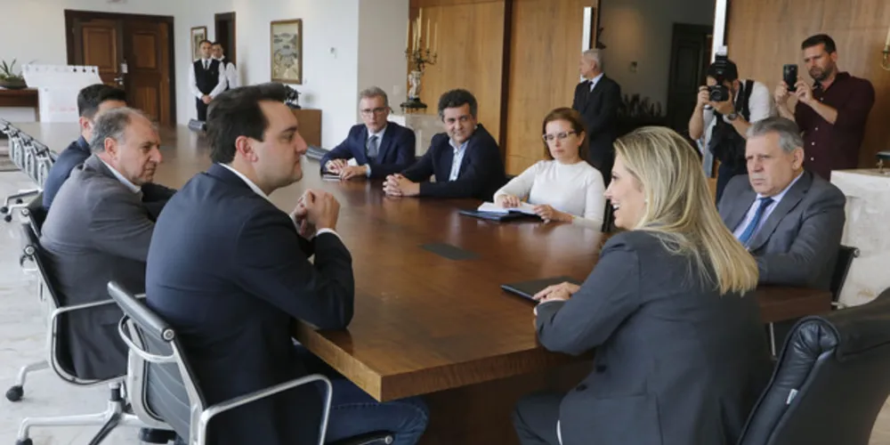 Governadora também confirmou a equipe de governo que vai coordenar o processo de transição.