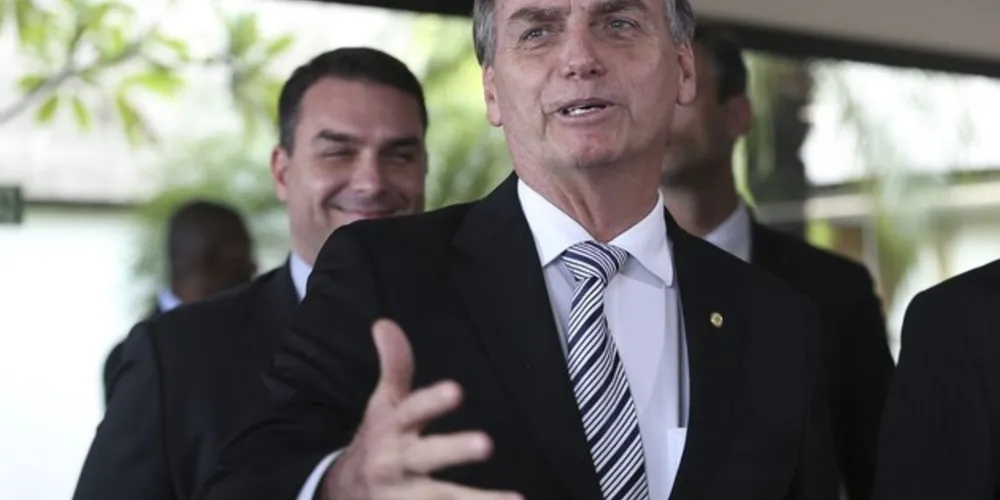 Objetivo é fundir ministério com outra pasta
