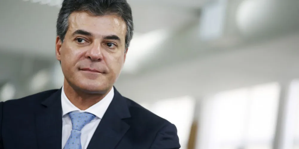Ministro revogou prisão de Beto Richa e demais investigados na Operação Rádio Patrulha.