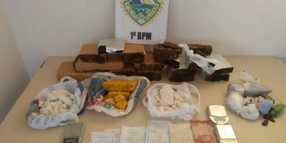 Documentos achados na casa devem ajudar polícia a identificar outros envolvidos no tráfico