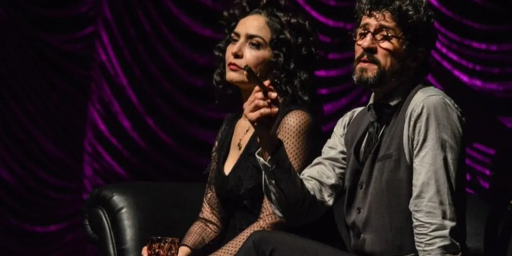 'A vida em vermelho' abre programação do Fenata no Ópera