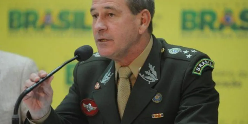 Imagem ilustrativa da imagem General Fernando Azevedo e Silva será Ministro da Defesa