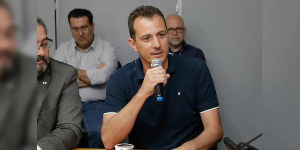 Carbonare deixa o governo de Marcelo Rangel.