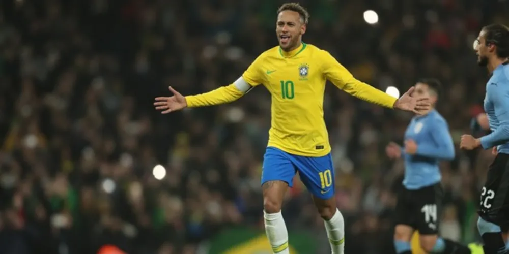 Neymar fez o gol do Brasil na partida