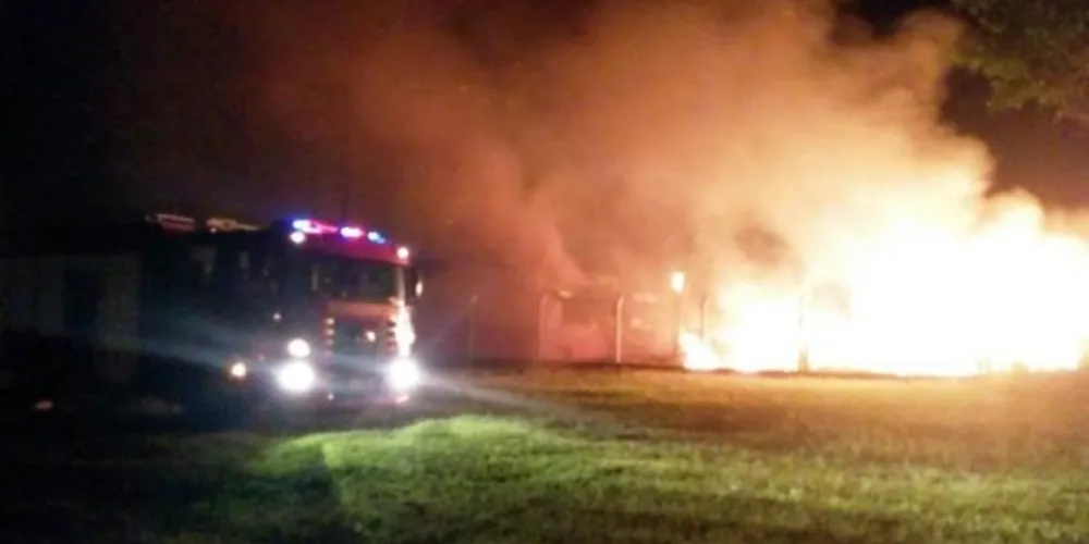 Briga entre dois trabalhadores resultou no incêndio