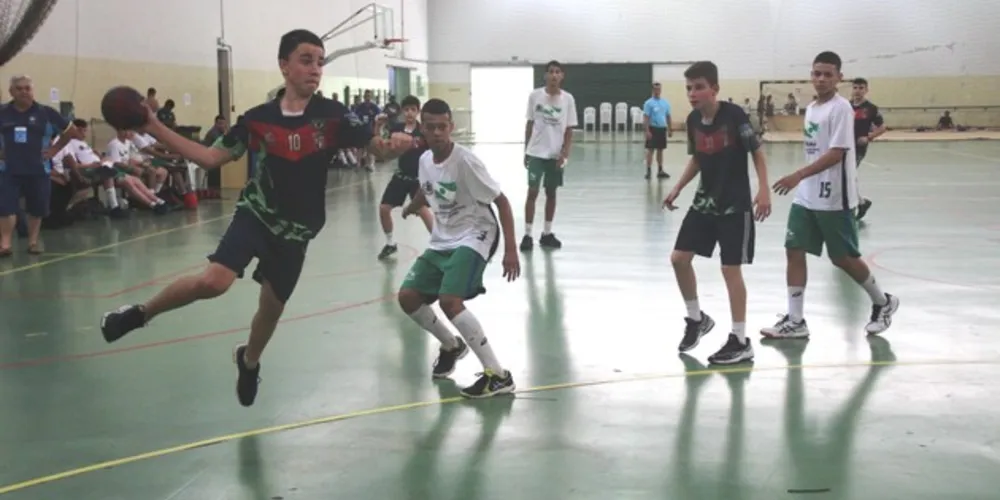 Colégio Marista Pio XII/LHCG/Ponta Grossa disputa o título a partir das 11h30 deste domingo