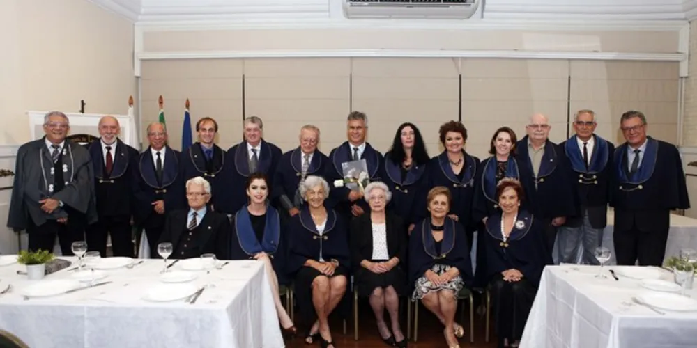 A cada dois anos a instituição tem lançado antologias alusivas ao período de vigência de cada diretoria