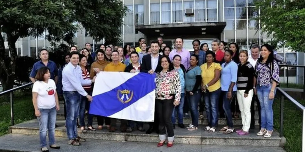 Imagem ilustrativa da imagem Governo cubano pede que médicos parem de atender