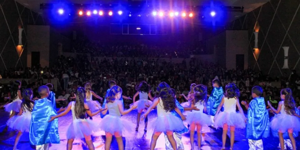 Apresentações acontecem no Cine-Teatro Ópera