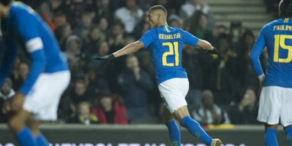 Richarlison fez o único gol da partida