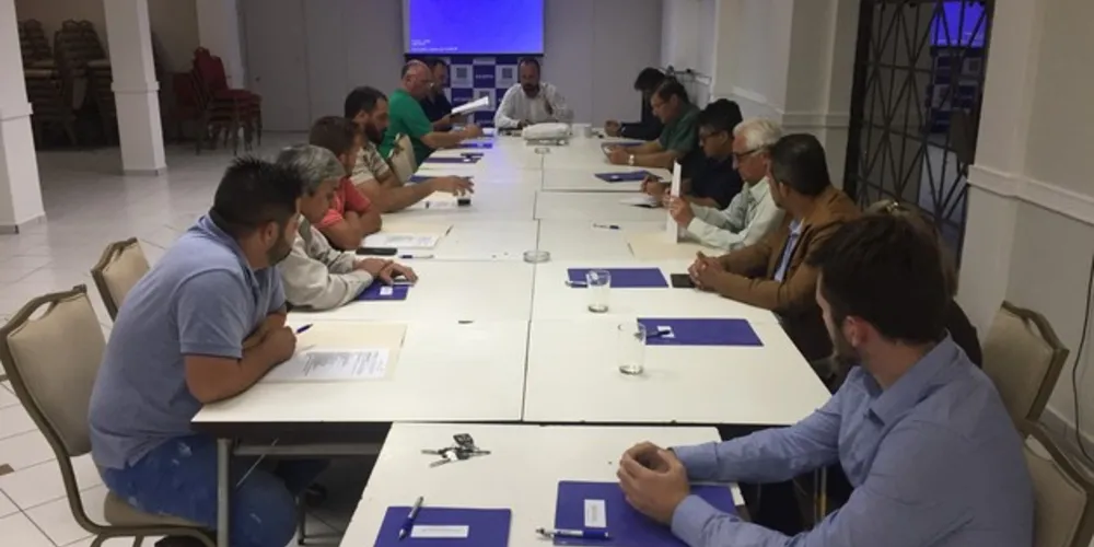Parceria foi firmada durante reunião da AEAPG, realizada na noite de quarta-feira (21)