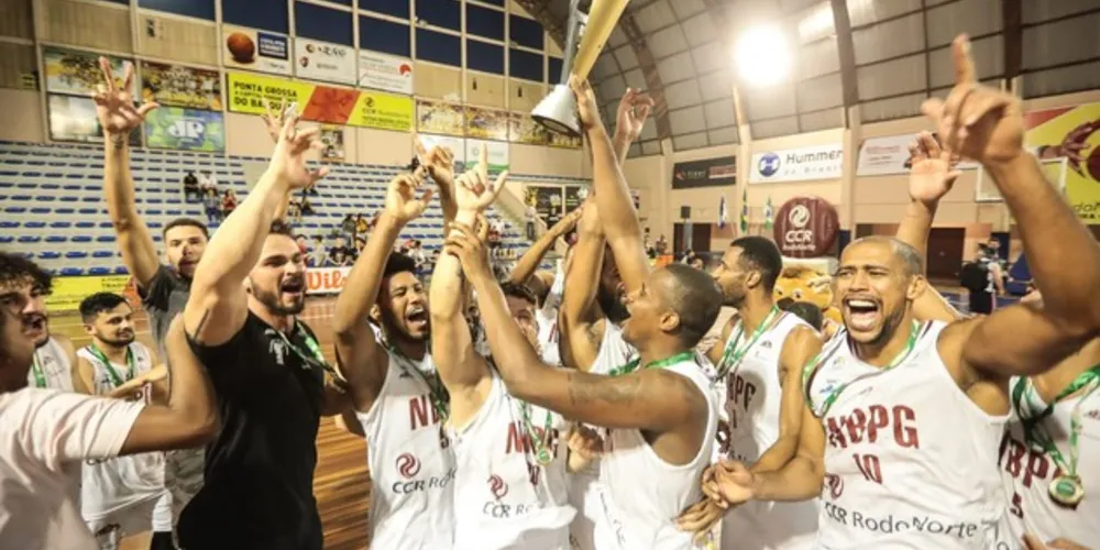 Time de Ponta Grossa venceu o Pato Basquete no Borell