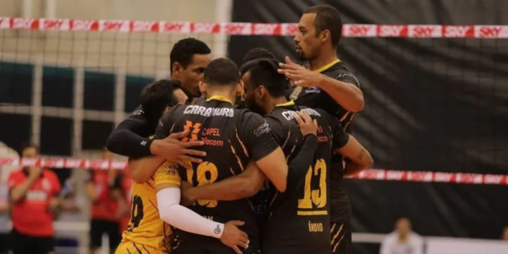Caramuru ainda não venceu nesta temporada na Superliga