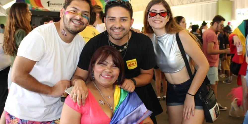 Após a passeata, participantes foram prestigiar as apresentações na Estação Saudade.