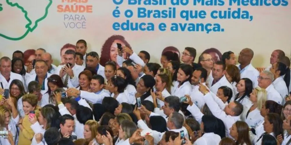 Imagem ilustrativa da imagem Mais de mil médicos cubanos já deixaram o Brasil