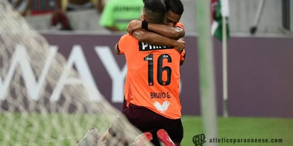 Imagem ilustrativa da imagem Atlético vence o Flu e está na final da Sul-Americana