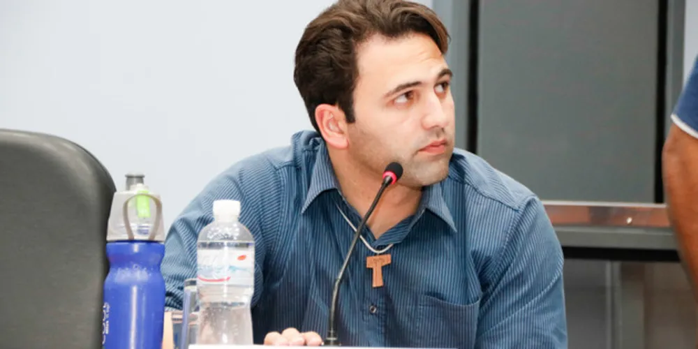 Vereador considera que a Câmara necessida dar exemplo à população e realizar a coleta seletiva.