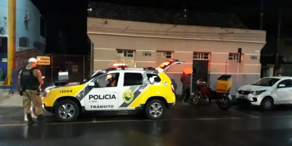 Ação da PM tenta coibir mistura de álcool e direção no trânsito ponta-grossense