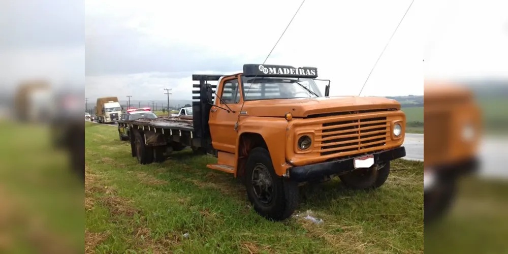 Acidente aconteceu na tarde desta sexta-feira em trecho da BR-153 em Imbituva