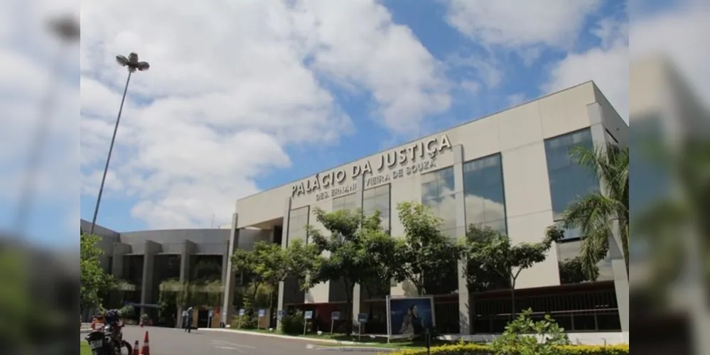 Imagem ilustrativa da imagem Mãe faz a filha comer as próprias fezes como castigo