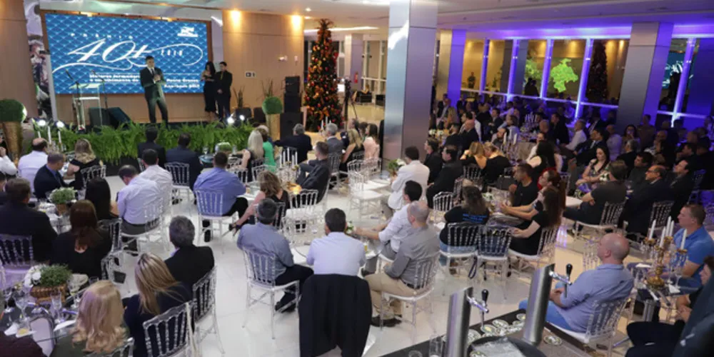 Evento aconteceu na noite desta segunda-feira na Sicredi Campos Gerais