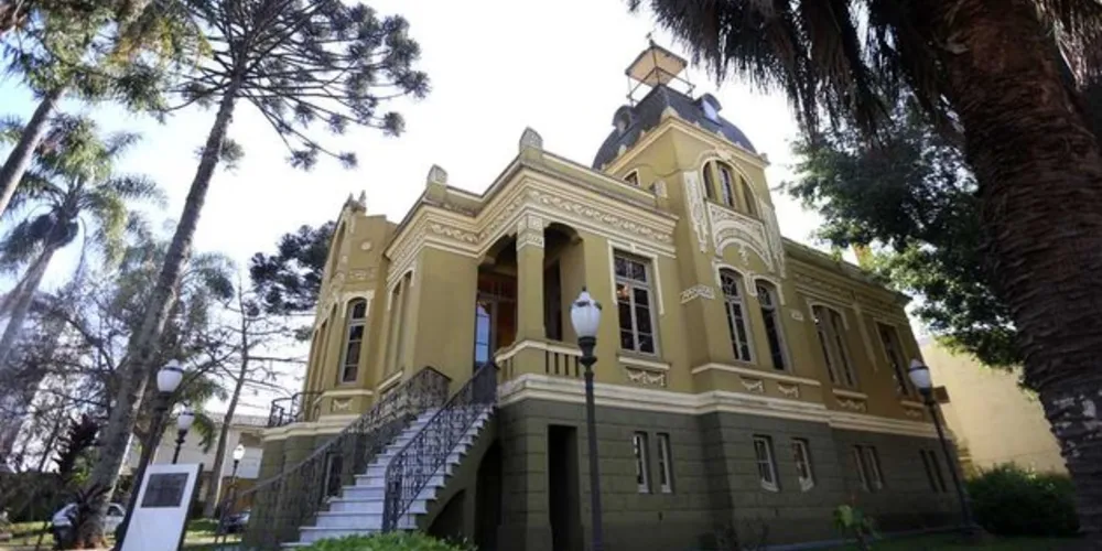 Fundação Municipal de Cultura, sediada na Mansão Vila Hilda, segue com as inscrições abertas até o próximo domingo (09).
