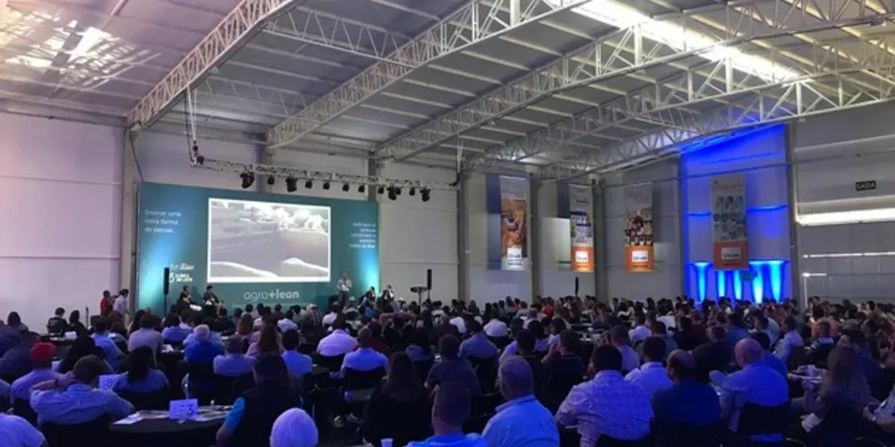 Evento, que acontece em Carambeí (PR), tem a Frísia como anfitriã. Ele reúne 380 profissionais ligados ao agronegócio nacional