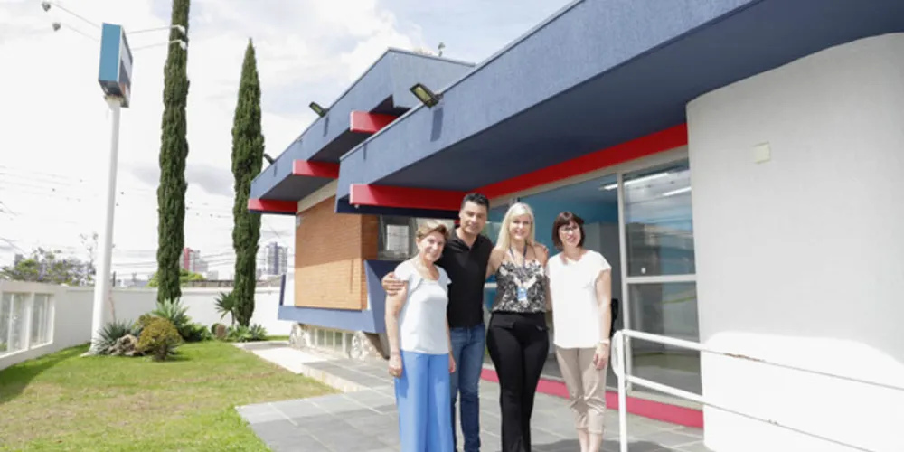 Os locais iniciaram as atividades nesta sexta-feira (7) no Jardim Carvalho e Centro