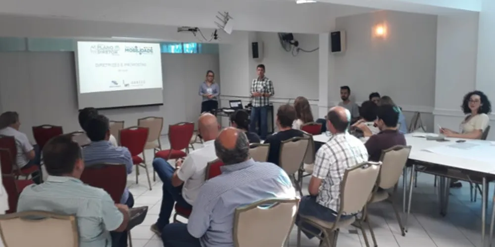 A AEAPG sediou o encontro na última quarta-feira (5) 