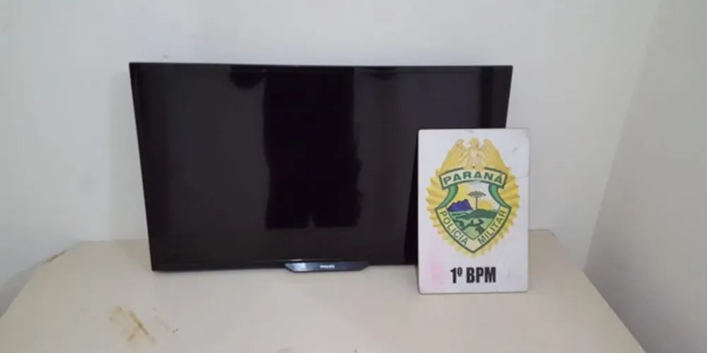 TV foi encontrada embaixo da cama do suspeito