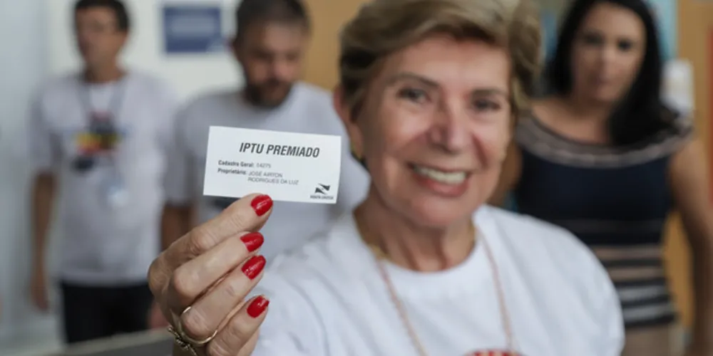Sorteio aconteceu na sede da prefeitura, com a presença da vice-prefeita Elizabeth Schmidt.