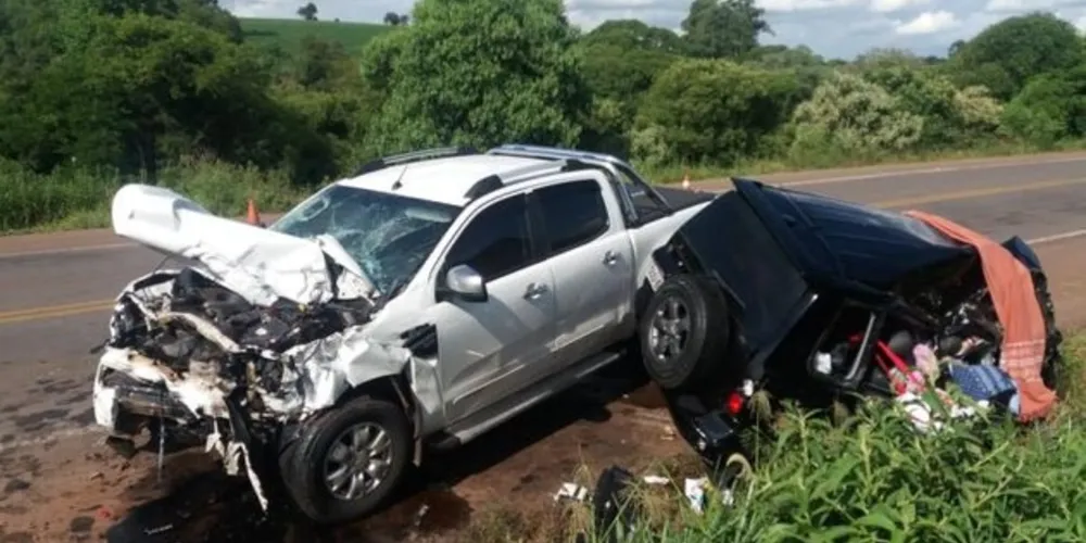 Casal que estava em carro de PG morreu ainda no local do acidente