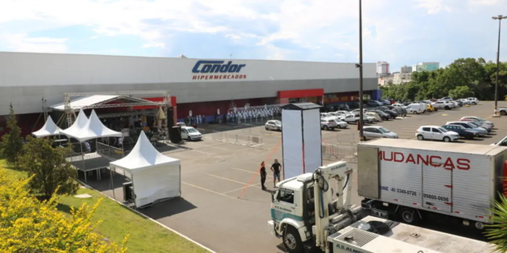 Apresentações ocorrerão no estacionamento do Condor Nova Rússia