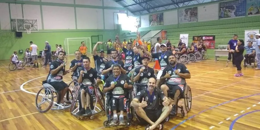 O jogo que trouxe o título para o município aconteceu contra a forte equipe de Umuarama.