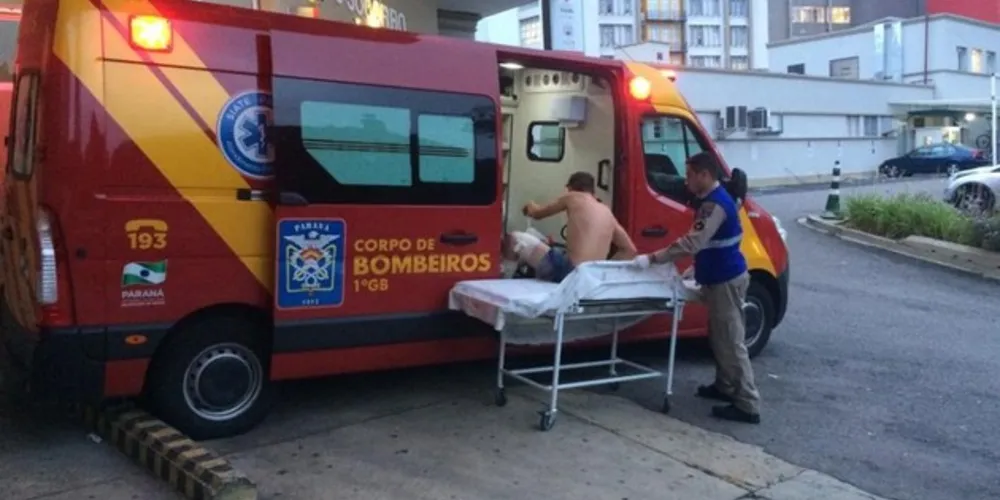 Rapaz foi mordido na coxa.
