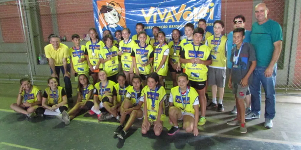 Torneio reuniu atletas das categorias Sub-12 e Sub-14 do projeto