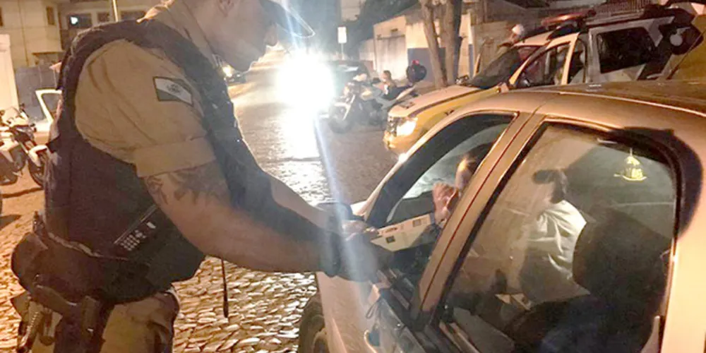 Objetivo da operação é combater a mistura 'álcool + direção'