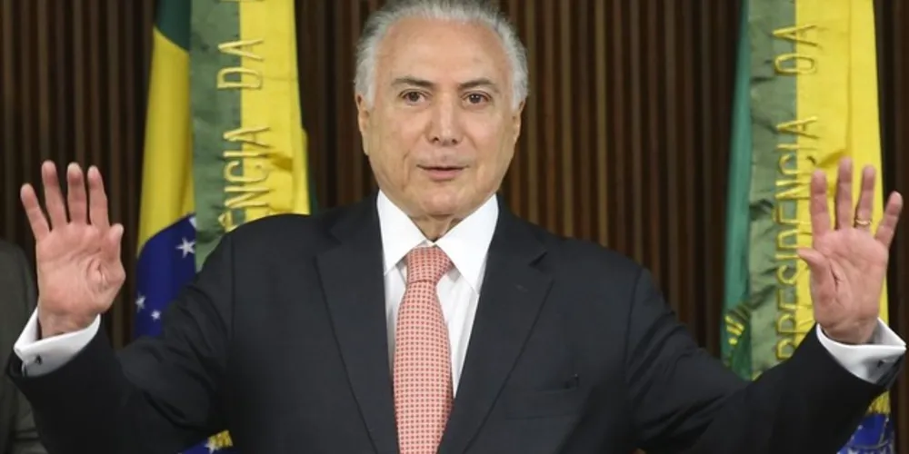 No Natal passado, o presidente destacou que estava conduzindo uma série de mudanças positivas para o país