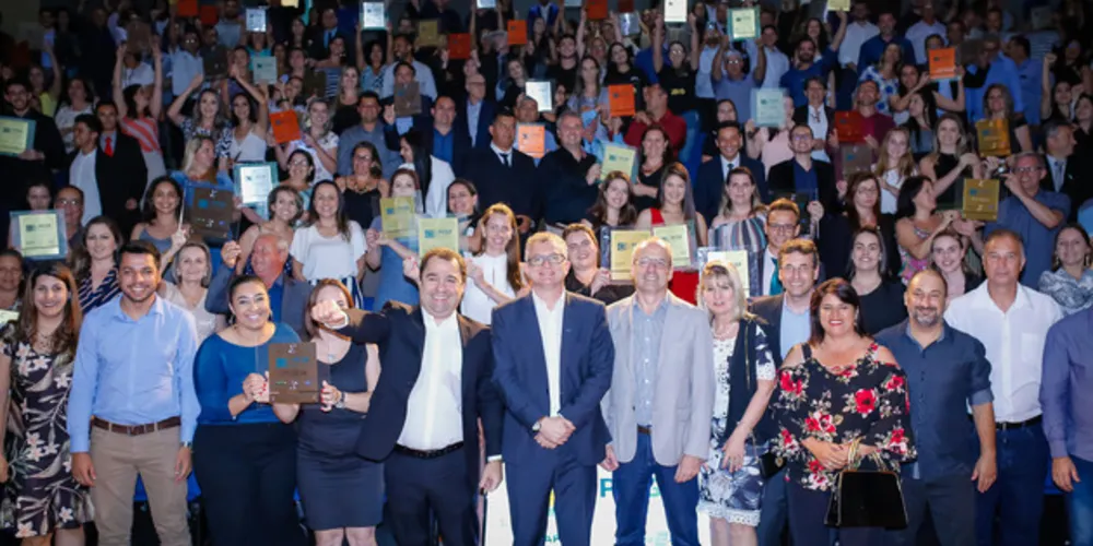 Entidades participaram do Programa de Certificação em Gestão da Federação das Associações Comerciais e Empresariais do Estado Paraná (Faciap), em parceria com o Sebrae