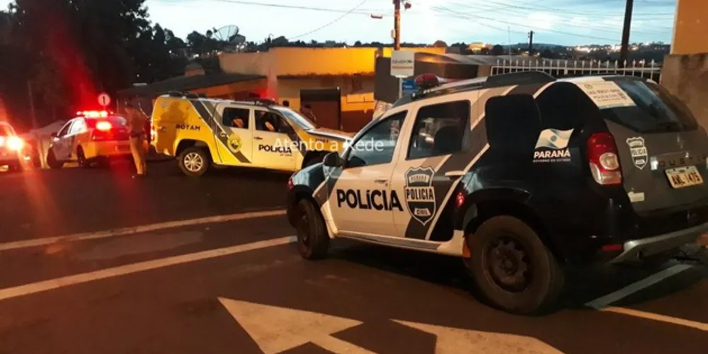 Crime aconteceu no início da noite num estabelecimento comercial