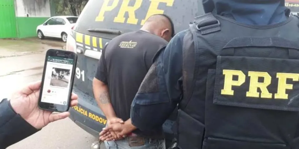 A conduta realizada pelo homem é considerada crime, previsto no artigo 265 do Código Penal,