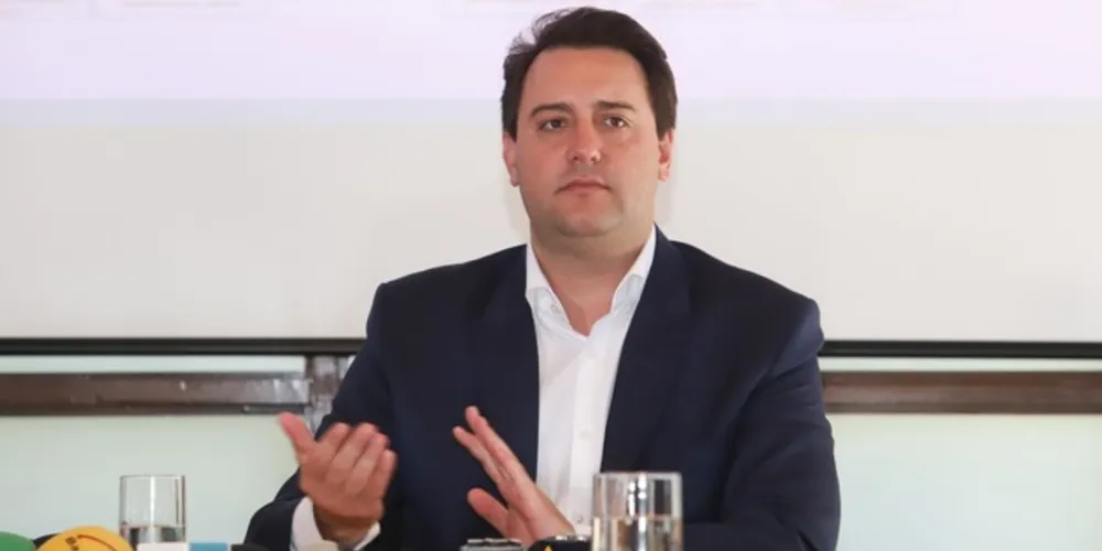 Decisão foi tomada após rejeita da equipe de Cida em 'segurar' uma assinatura contratual de R$ 400 milhões.