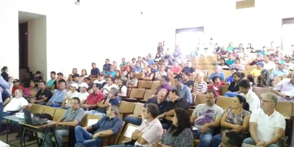 Reunião foi realizada na manhã desta quinta-feira no Centro de Cultura e foi comandada pelo prefeito Marcelo Rangel