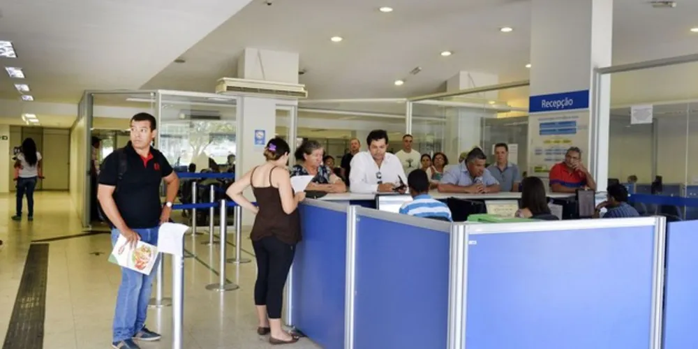 Aposentadoria pode ser solicitada por telefone e no site do INSS