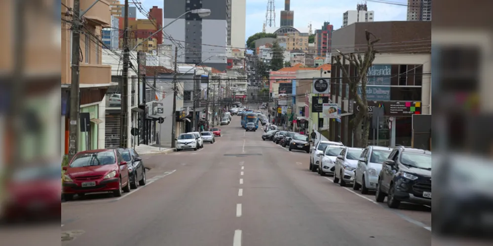 Trânsito na Avenida Bonifácio Vilela será no sentido bairro-centro